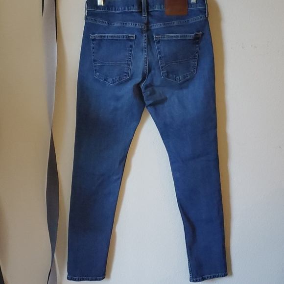 Men Hollister Jeans - Picture 5 of 5